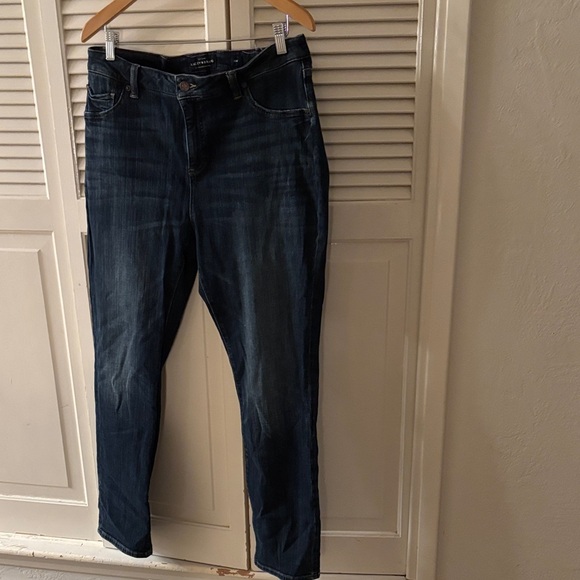 Lucky Brand Emma Straight Plus Size Jeans with Altered Waist. - Picture 1 of 10